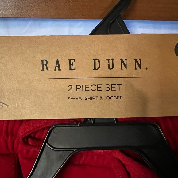 008-NWT Rae Dunn MAMA 🥰 Jogger set in crimson Red; Size Medium - Picture 7 of 9